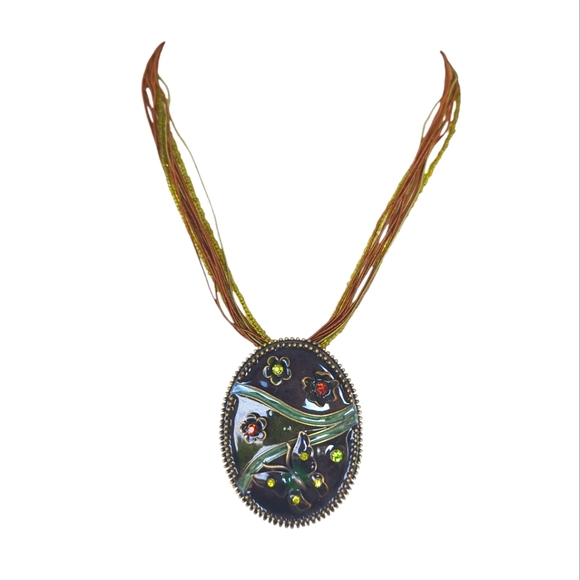 NWT Marie by Giftcraft Floral Stranded Necklace with Oval Pendant Butterfly - Picture 3 of 16